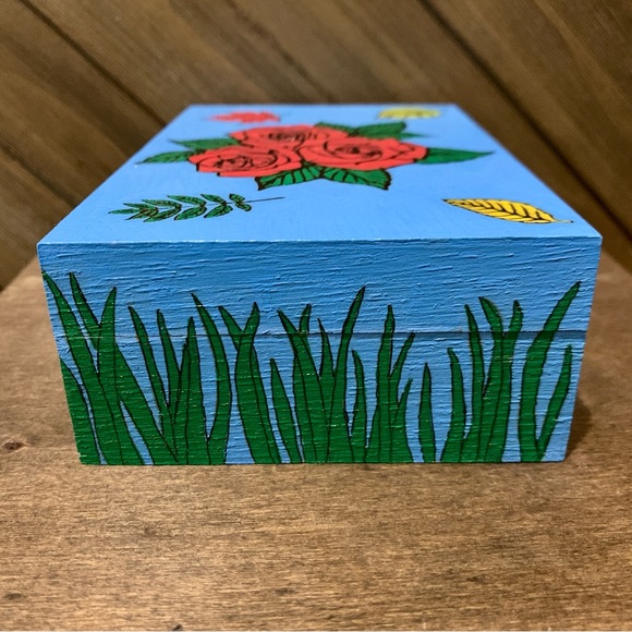 Blooming Rose Blue Wooden Box - Picture 5 of 13